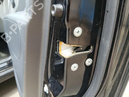 Højre fortil lås Højre fortil lås SUZUKI ALTO VII (GF, HA25_, HA35_) 1.0 (AMF310, GFC31S) (68 hp) 36779653 36779653