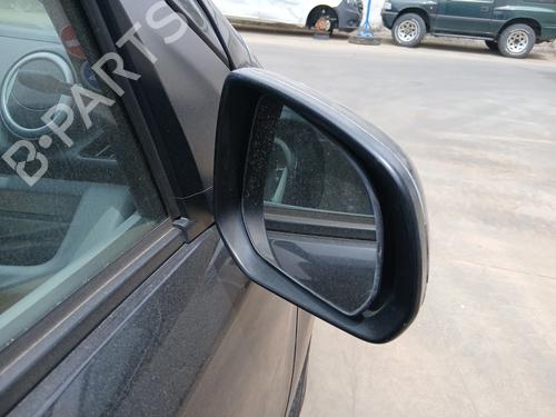 Used Right mirror Right mirror 36779658 36779658