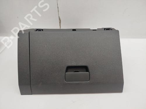 Used Glove box Glove box 31191823 31191823