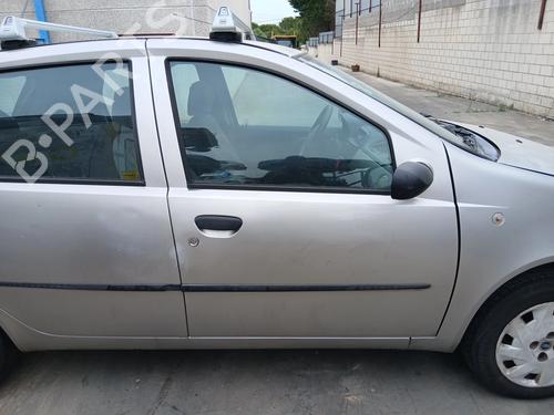Used Right front door Right front door 36783538 36783538