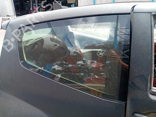 rear-right-quarter-glass-citroen-c2-jm_-2003-2004-2005-2006-2007-2008-2009-2010-2011-2012-2013-2014-2015-2016-2017-36805732 main image