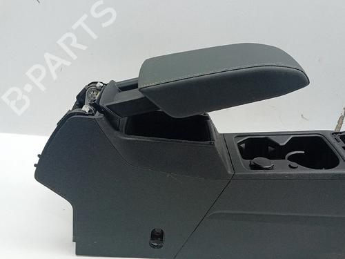Middle console VW GOLF VIII (CD1, DA1) 2.0 TDI | BP36838656I22 - Image 3