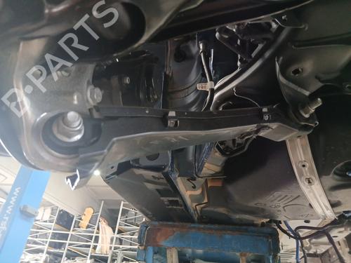 Bras de suspension arrière gauche Bras de suspension arrière gauche 36871043 36871043