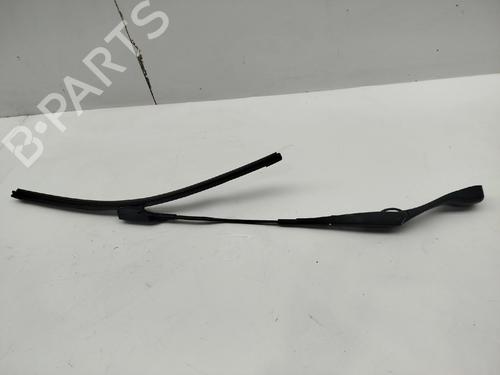 Used Front windshield wiper arm Front windshield wiper arm 36410417 36410417