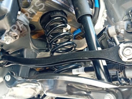 Used Right rear suspension arm Right rear suspension arm 36871075 36871075