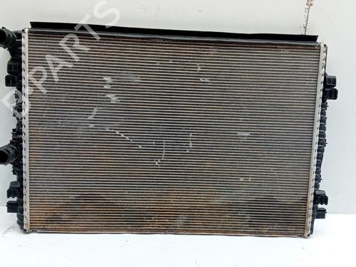 Used Water radiator Water radiator 36888542 36888542