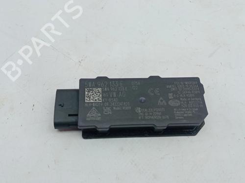 Used Electronic module Electronic module 36998984 36998984