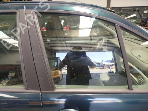 Used Front right door window Front right door window 36999016 36999016