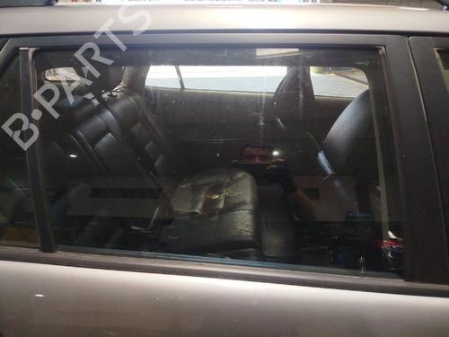 Used Rear right door window Rear right door window 36999077 36999077