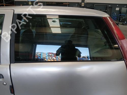 Used Rear left quarter glass Rear left quarter glass 37070574 37070574