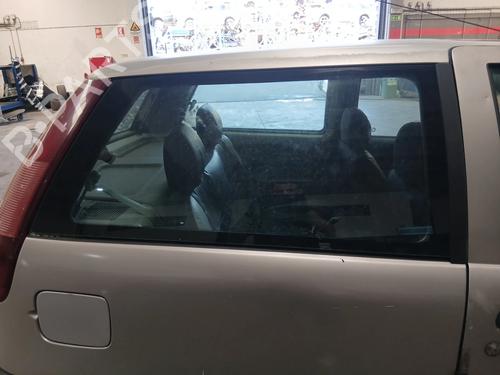 Used Rear right quarter glass Rear right quarter glass 37070573 37070573