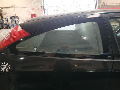 Used Rear right quarter glass Rear right quarter glass 37151766 37151766