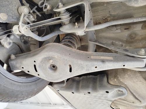 Used Right rear suspension arm Right rear suspension arm 37155486 37155486