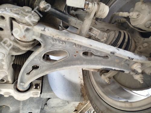 Used Left front suspension arm Left front suspension arm 37155485 37155485
