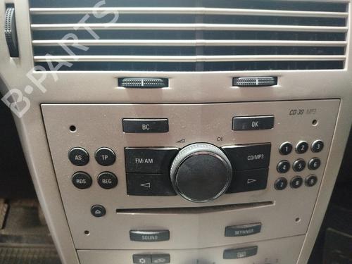 radio-opel-astra-h-estate-a04-2004-2005-2006-2007-2008-2009-2010-2011-2012-2013-2014-37234662 main image