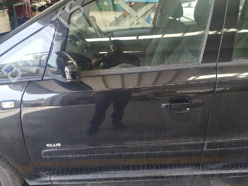 Used Left front door Left front door 37243685 37243685