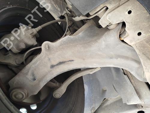 Used Right front suspension arm Right front suspension arm RENAULT MEGANE II Estate (KM0/1_) 1.5 dCi (KM16, KM1E) (106 hp) 37267676 37267676