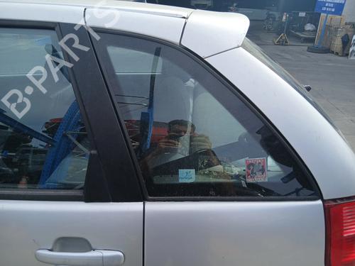Panel rude bagtil venstre Panel rude bagtil venstre 37295343 37295343