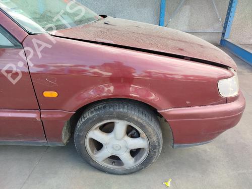 Used Right front fenders Right front fenders 37422525 37422525