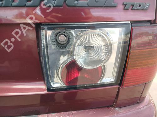 Używane Lampa tylna klapy bagażnika prawa Lampa tylna klapy bagażnika prawa 37422537 37422537