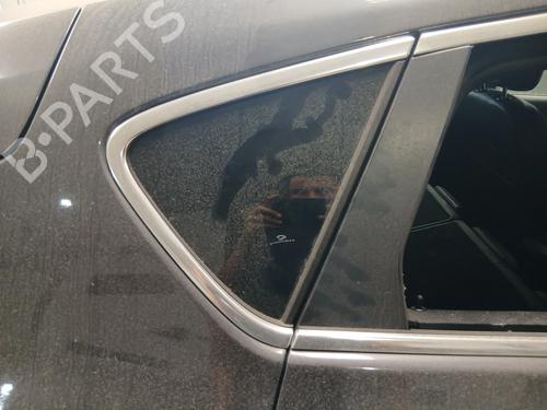 Used Rear right quarter glass Rear right quarter glass 37426278 37426278