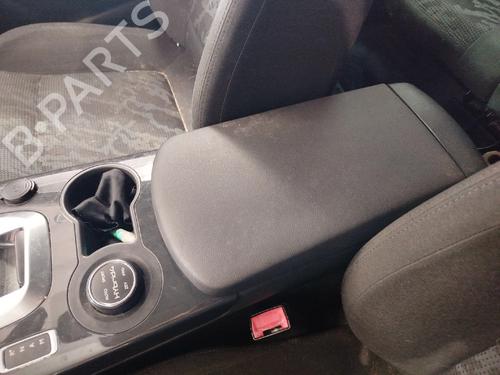 Used Armrest / Center console Armrest / Center console 37430678 37430678