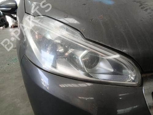 right-headlight-peugeot-208-i-ca_-cc_-2012-2013-2014-2015-2016-2017-2018-2019-2020-2021-37438343 main image
