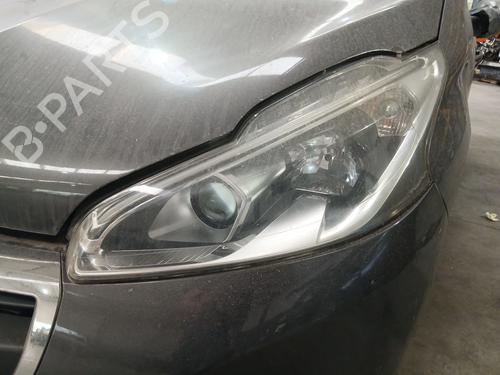left-headlight-peugeot-208-i-ca_-cc_-2012-2013-2014-2015-2016-2017-2018-2019-2020-2021-37438344 main image