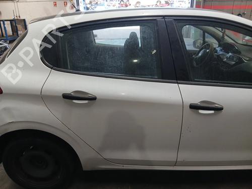 right-rear-door-peugeot-208-i-ca_-cc_-2012-2013-2014-2015-2016-2017-2018-2019-2020-2021-37438391 main image