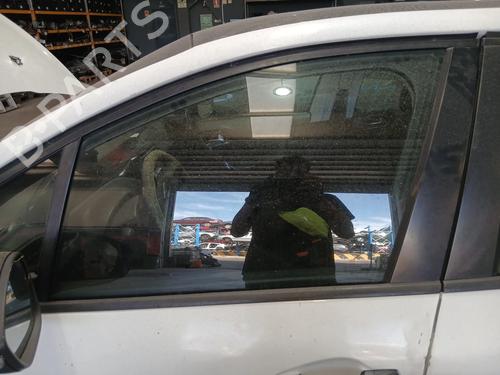front-left-door-window-peugeot-208-i-ca_-cc_-2012-2013-2014-2015-2016-2017-2018-2019-2020-2021-37438405 main image