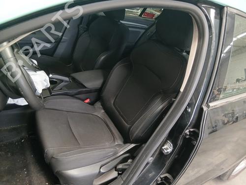 Used Seats set Seats set RENAULT MEGANE IV Grandtour (K9A/M/N_) 1.5 Blue dCi 115 (K9A6) (116 hp) 37445523 37445523