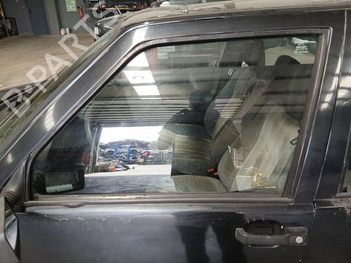 Used Front left door window Front left door window 37448280 37448280