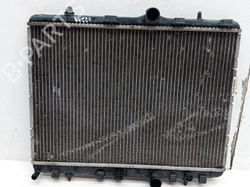 Used Water radiator Water radiator 37443922 37443922