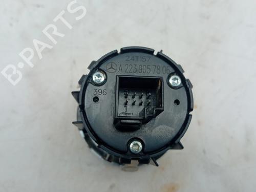 Switch MERCEDES-BENZ E-CLASS (W214) E 220 d (214.004) | BP37495400I30 - Image 4