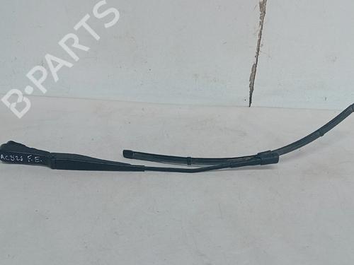 Used Front windshield wiper arm Front windshield wiper arm 30907200 30907200