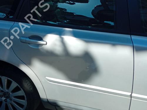 Used Right rear door Right rear door 37592757 37592757