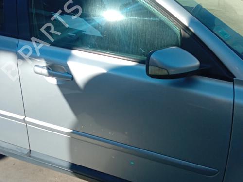 Used Right front door Right front door 37592756 37592756