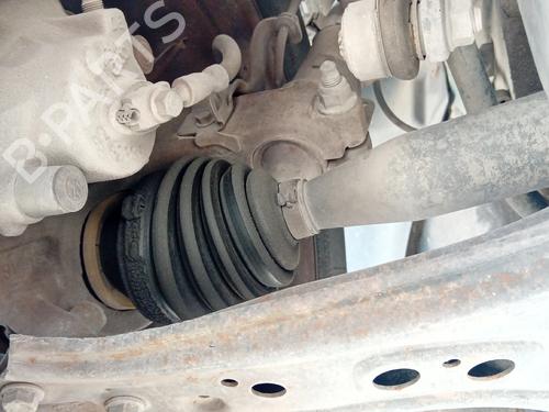 Used Right front driveshaft Right front driveshaft 37672776 37672776