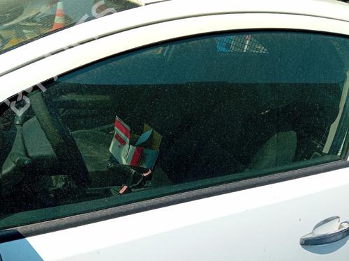 front-left-door-window-opel-corsa-d-s07-2006-2007-2008-2009-2010-2011-2012-2013-2014-2015-37696204 main image
