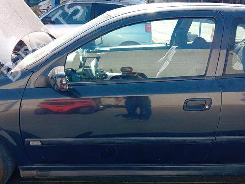 Used Left front door Left front door 38019938 38019938