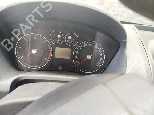 Used Instrument cluster Instrument cluster 38069889 38069889
