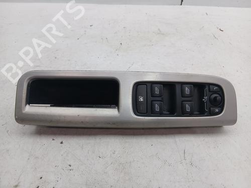 Left front window switch VOLVO V50 (545) 2.0 D | BP37606357I27 - Image 2