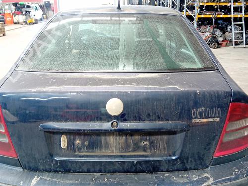 Bakluke CC/Kombi-Kupé Bakluke CC/Kombi-Kupé 38321561 38321561