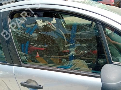 Used Front right door window Front right door window 38412650 38412650