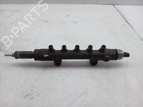 Used Injection rail Injection rail 38483429 38483429