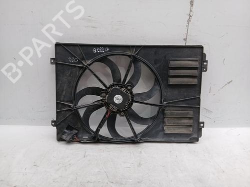 Used Radiator fan Radiator fan 37155432 37155432