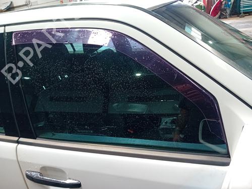 Used Front right door window Front right door window 38564662 38564662