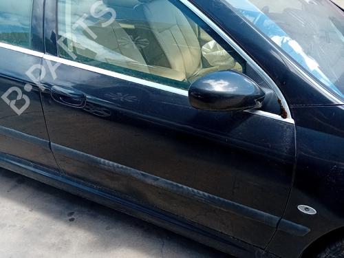 Used Right front door Right front door 38599550 38599550