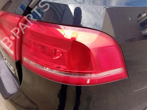Right taillight VW PASSAT B7 Variant (365) 2.0 TDI 4motion | BP38685238C35 - Image 2