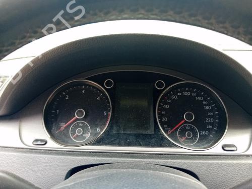 Used Instrument cluster Instrument cluster 38705361 38705361